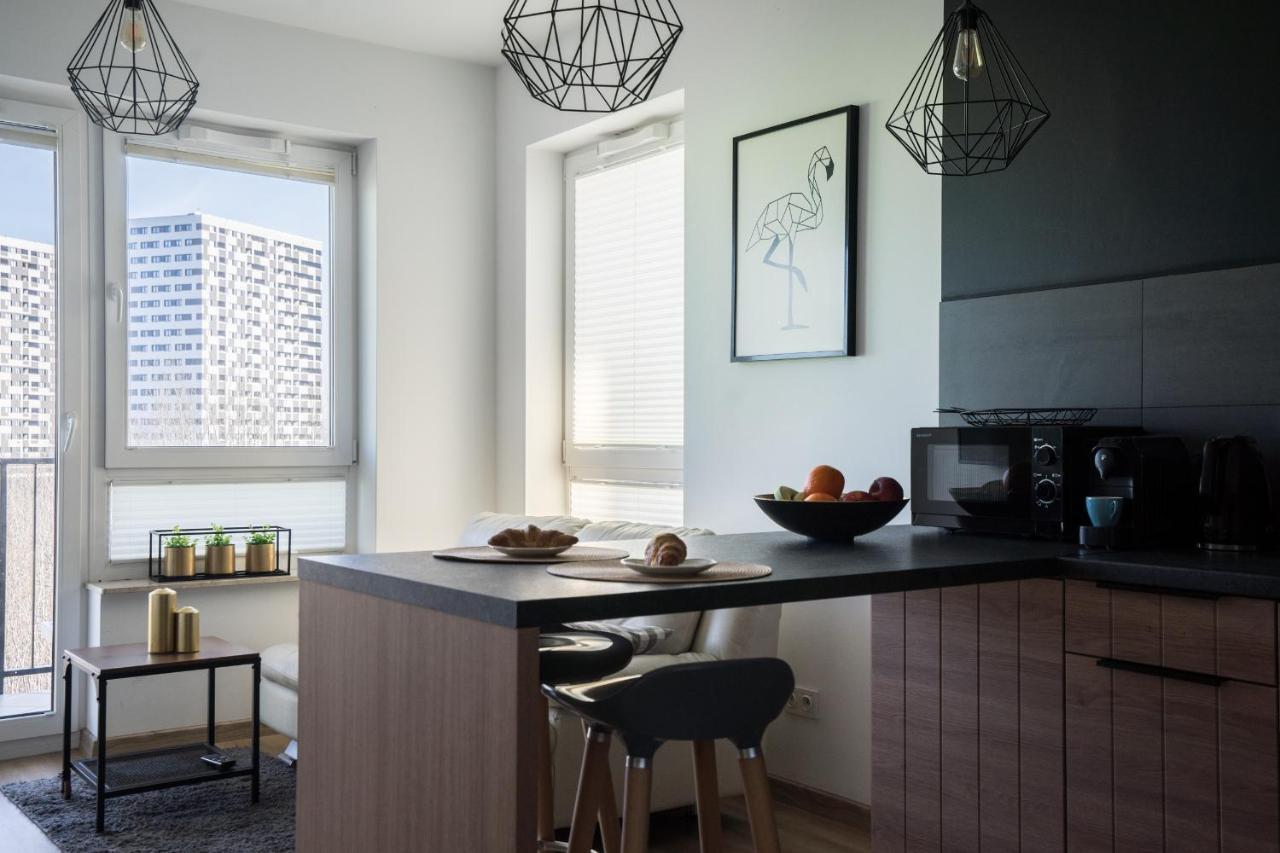 Bizapartments - Modern Flats With Parking Βαρσοβία Εξωτερικό φωτογραφία