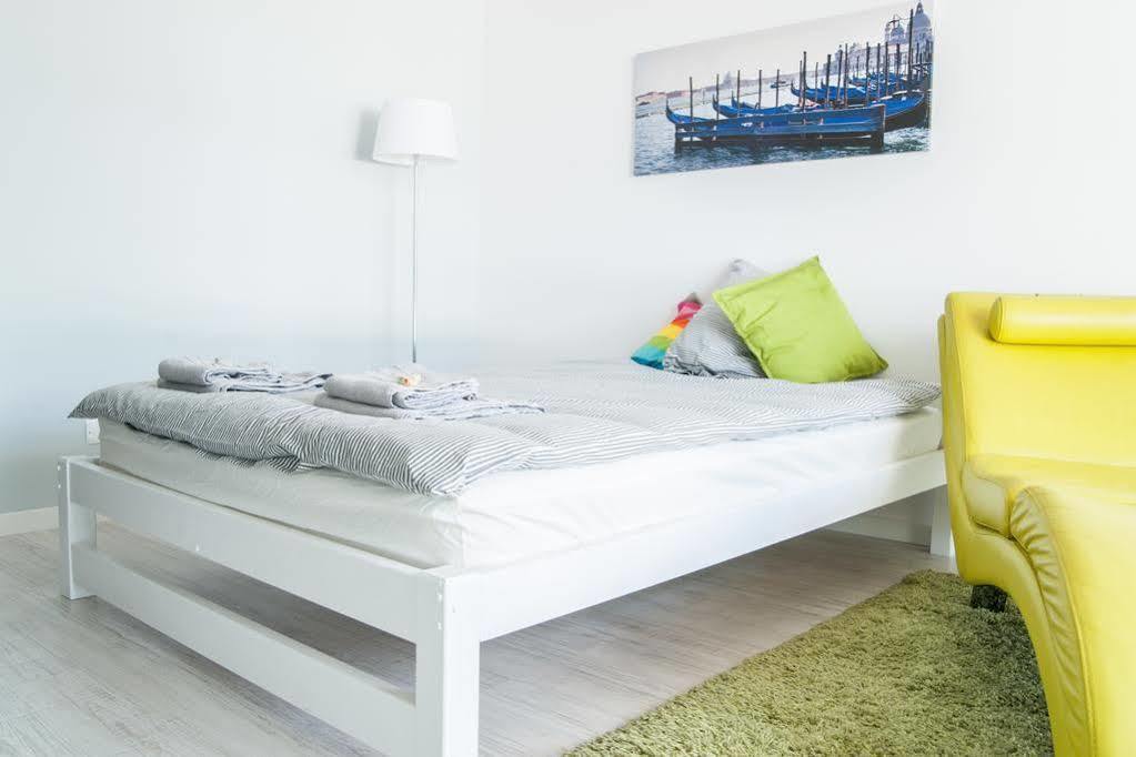 Bizapartments - Modern Flats With Parking Βαρσοβία Εξωτερικό φωτογραφία